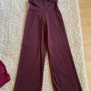Lululemon Still pant, 8, plum colour